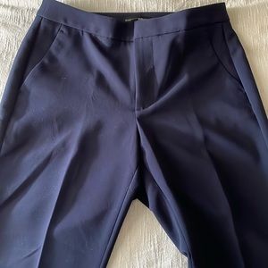 Banana Republic kick flare crop pants in Navy, size 8
